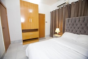 AJ'S Hotel & Suites