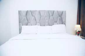 AJ'S Hotel & Suites