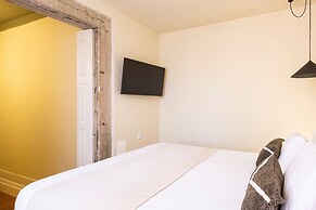 Guesthouse Bonjardim