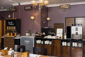 Carlton Hotel Buda Castle