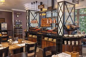 Carlton Hotel Buda Castle