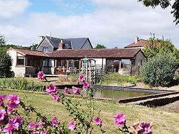 Peaceful and Stylish Cottage Near Taunton Somerset