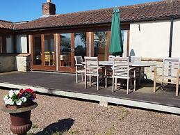 Peaceful and Stylish Cottage Near Taunton Somerset