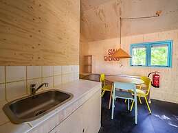 Chalet With Terrace Near Amsterdam