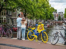 Chalet With Terrace Near Amsterdam