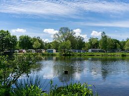 Chalet With Terrace Near Amsterdam
