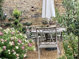 St Lawrence Rest - Cosy Retreat in Warkworth