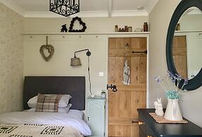 St Lawrence Rest - Cosy Retreat in Warkworth