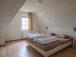 Nice Villa With Infrared Sauna, Near the Beach