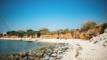 House Red Earth - Kastel Stafilic