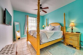 6 Mi to Disney: Kissimmee Resort Vacation Rental!