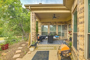 11 Mi to Dtwn: Luxe Home w/ Pool in Fort Worth