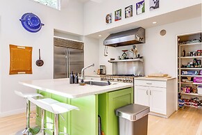 Hamptons Home w/ Private Pool, 1 Mi to Beach!