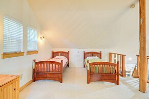 Port Orchard Lakefront Cabin w/ Fire Pit & Grill!