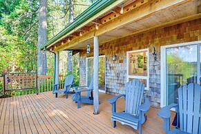 Port Orchard Lakefront Cabin w/ Fire Pit & Grill!