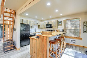 Port Orchard Lakefront Cabin w/ Fire Pit & Grill!