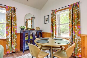 Lakefront Cabin < 3 Mi to Dtwn Eureka Springs!
