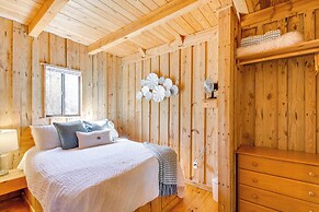 Lake Keowee Access: Idyllic Six Mile Cabin!