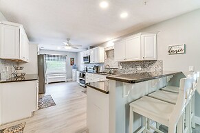 Spacious Tavares Home w/ Private Outdoor Oasis!