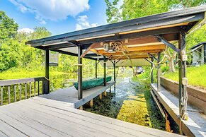 Spacious Tavares Home w/ Private Outdoor Oasis!