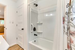 Waterfront Cottage w/ Dock on Burt Lake!