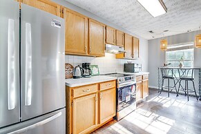 Knoxville Home w/ Sunroom ~ 9 Mi to Downtown!