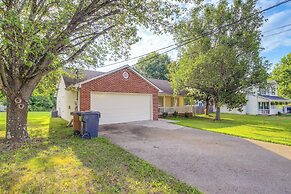 Knoxville Home w/ Sunroom ~ 9 Mi to Downtown!