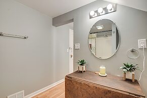 Countryside Biggsville Home w/ Yard, Dogs Welcome!