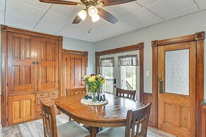 Countryside Biggsville Home w/ Yard, Dogs Welcome!