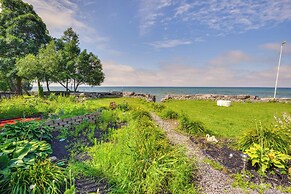 Lakefront Views & Private Yard: Three Mile Bay Gem