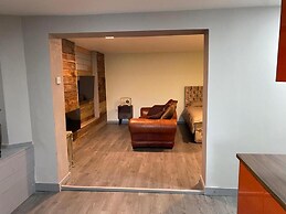 Cozy Birmingham Apartment Retreat