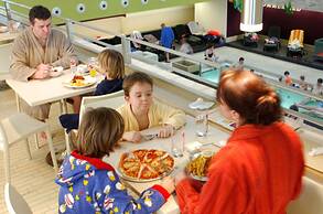 Restyled Holiday Home, on a Holiday Park at 20 km. From Nordhorn