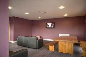 Student Only Dashwood Studios