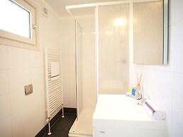 Elegant Chalet 25 km Amsterdam