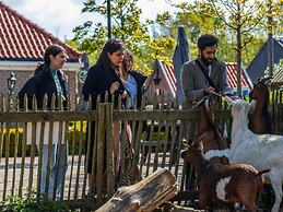 Elegant Chalet 25 km Amsterdam