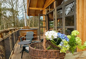 Compact Chalet With Terrace