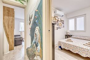 Merlo C - town center & private parking