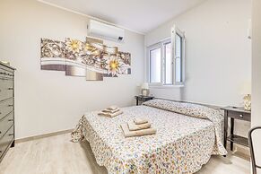 Merlo C - town center & private parking