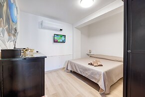 Merlo D - town center & private parking