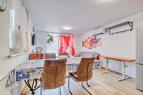 Merlo D - town center & private parking