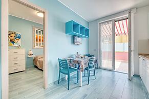 Merlo E - town center & private parking