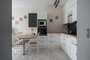 RentPlanet - Apartamenty Tęczowa