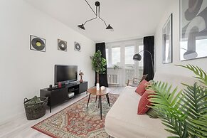 Cozy Apartment for 4 by Renters