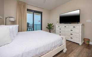 Phoenix East 2 2113 3 Bedroom Condo