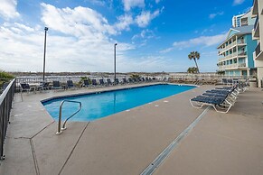 Island Winds West 680 3 Bedroom Condo