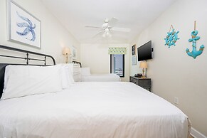 Island Winds West 680 3 Bedroom Condo