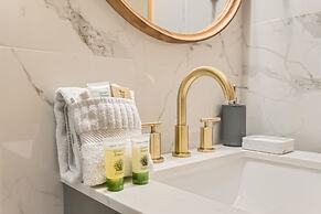 Rocky Mountain Escape At New Claim! 2 Bedroom Condo by RedAwning