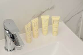 Apartport Studio by Renters