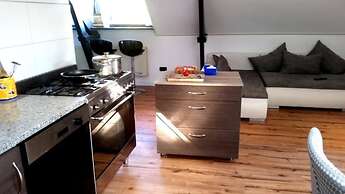 Zoetermeer City Centre Loft Apartment