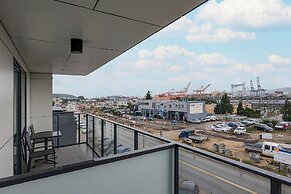 Apartport With Port View by Renters